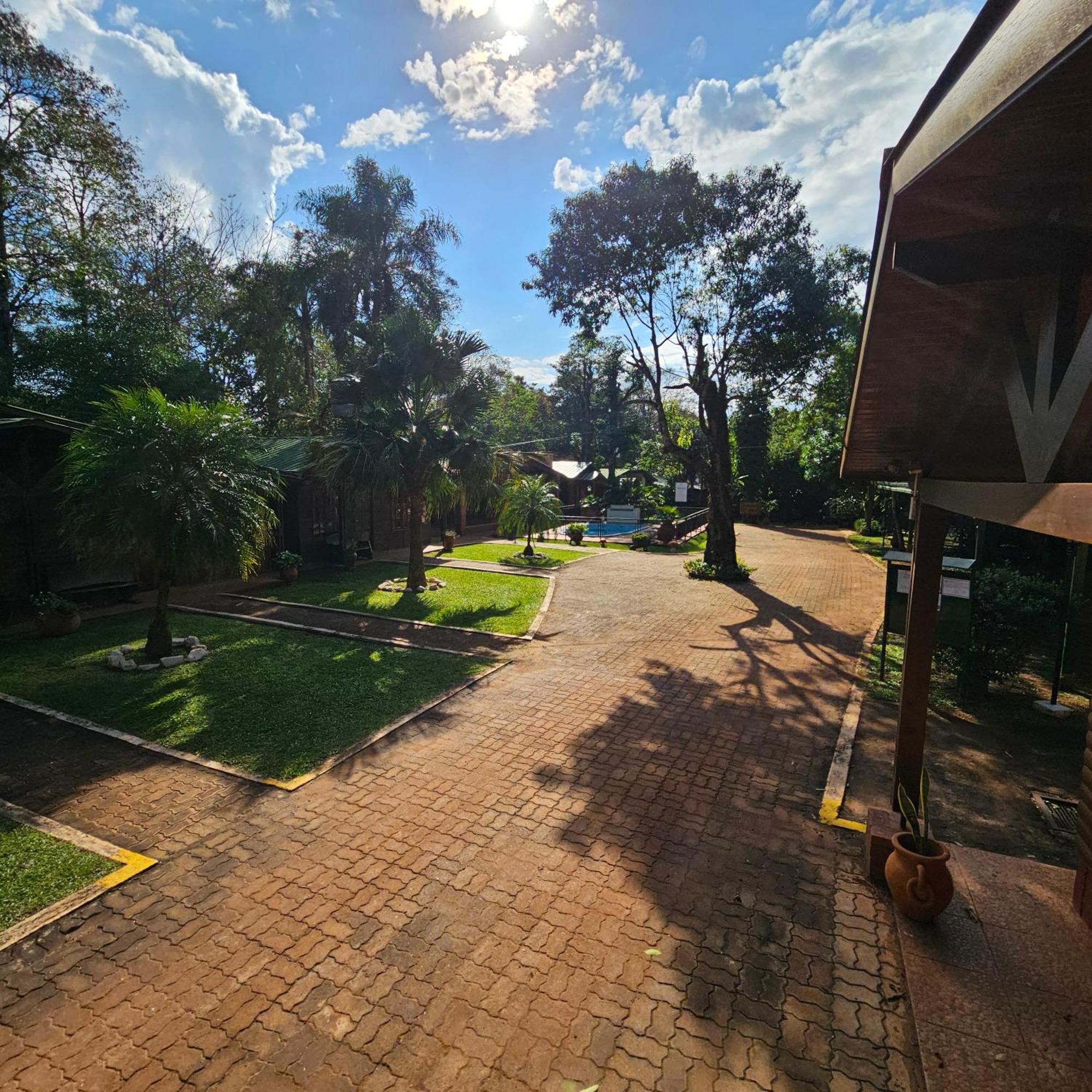 Cabanas Rincon Santa Maria Puerto Iguazú Eksteriør billede